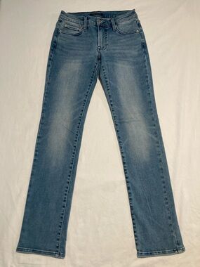 Lucky Brand Light Blue Denim  (Item No. R16)